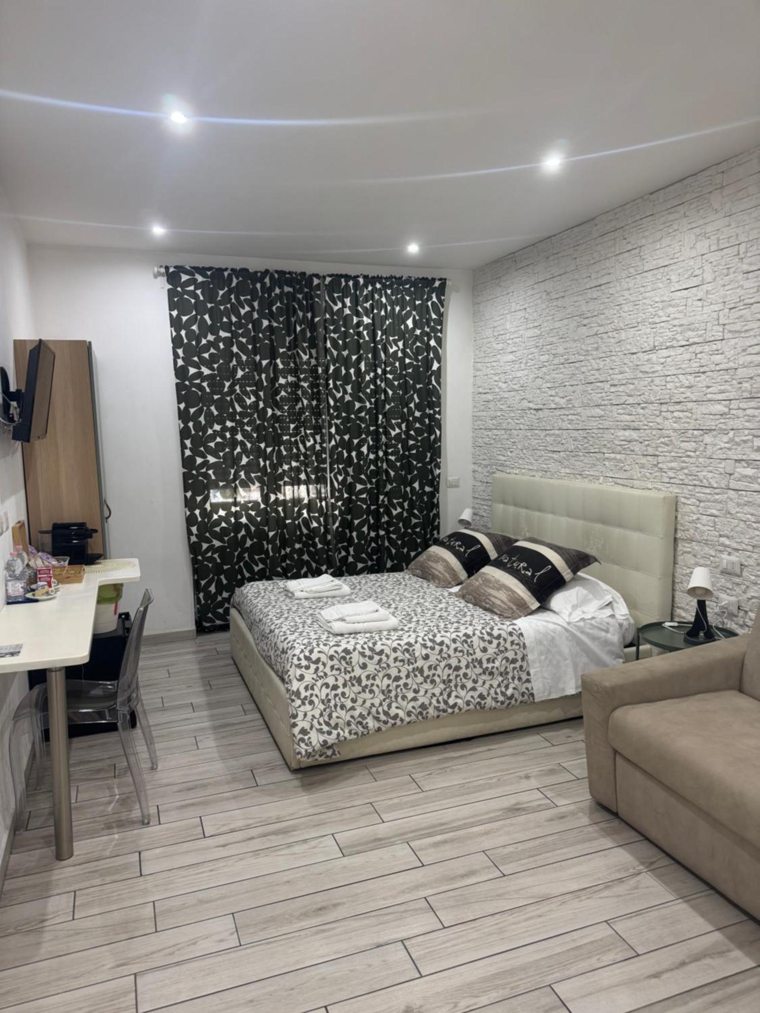 San Pietro Dreaming Rooms ローマ エクステリア 写真