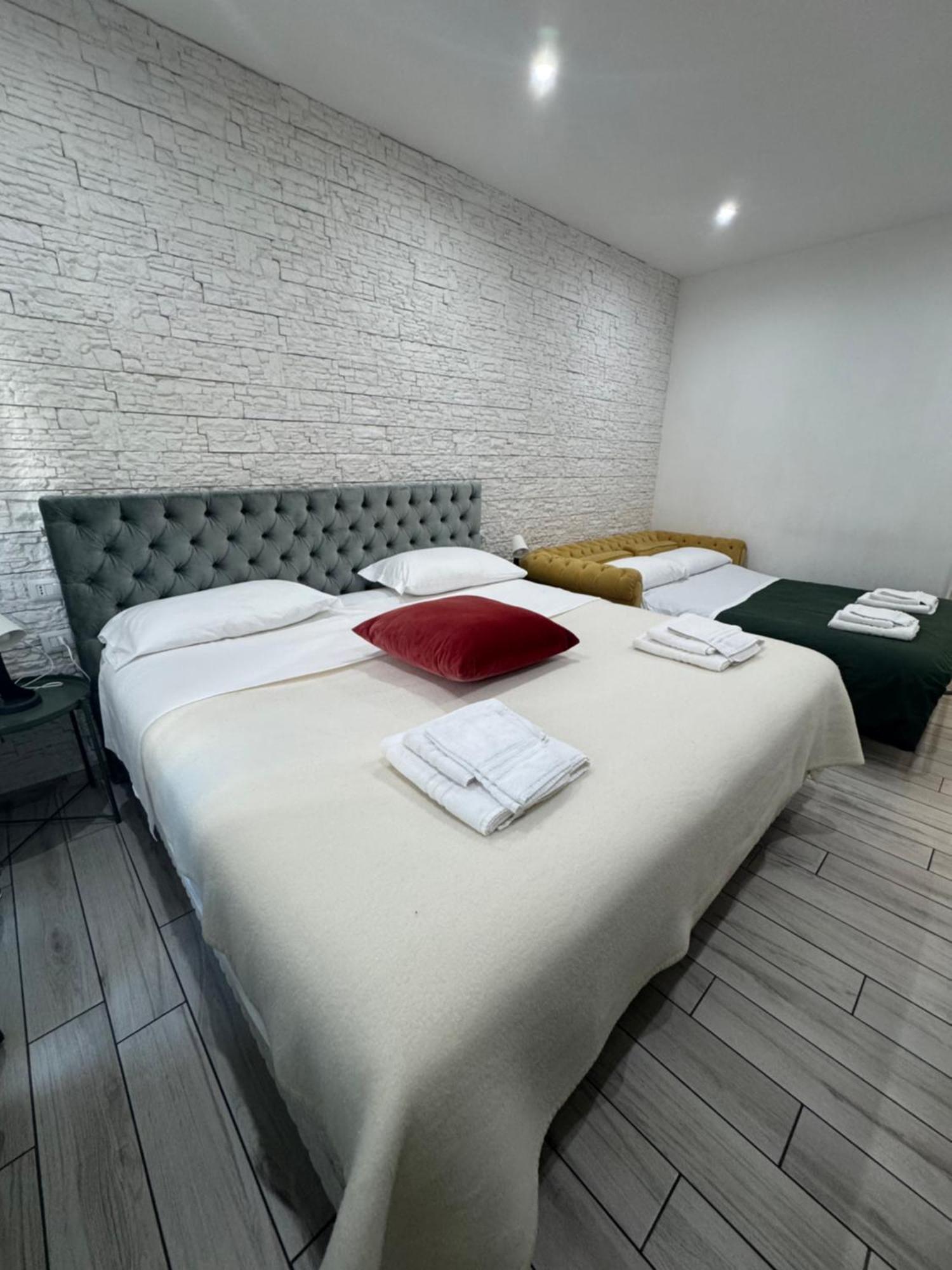San Pietro Dreaming Rooms ローマ エクステリア 写真